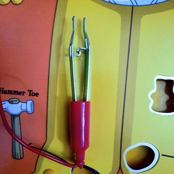 The Simpsons- Operation Skill Game, Milton Bradley, Complete, Tested, 2005 - Picture 7 of 11